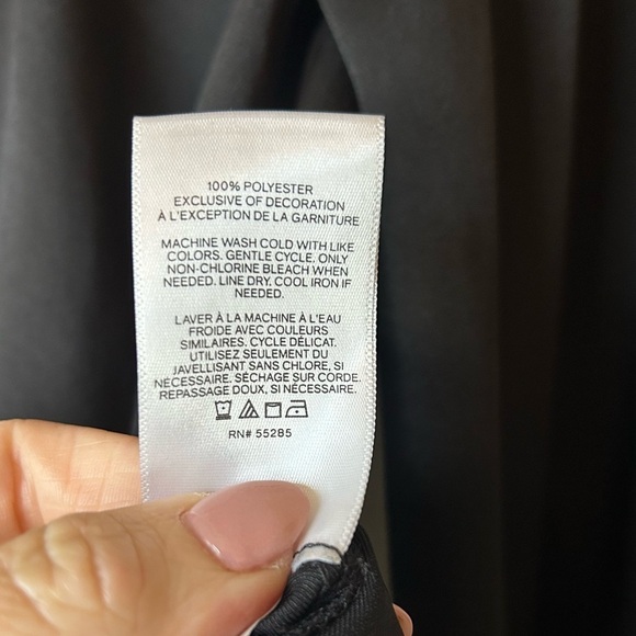 Express High Ruffle Neck Balloon Sleeve Crop Blouse Black - Picture 5 of 7